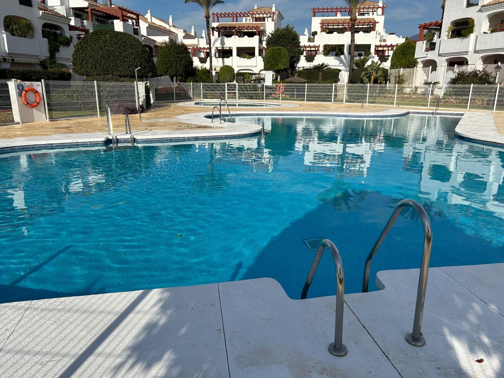 2 bed Apartment in San Pedro Marbella Esterno foto